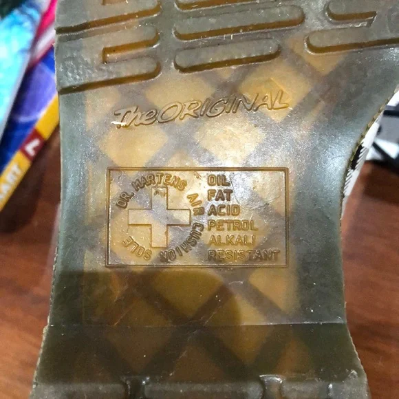 Checkered Black and White Women's Boots - Picture 4 of 5